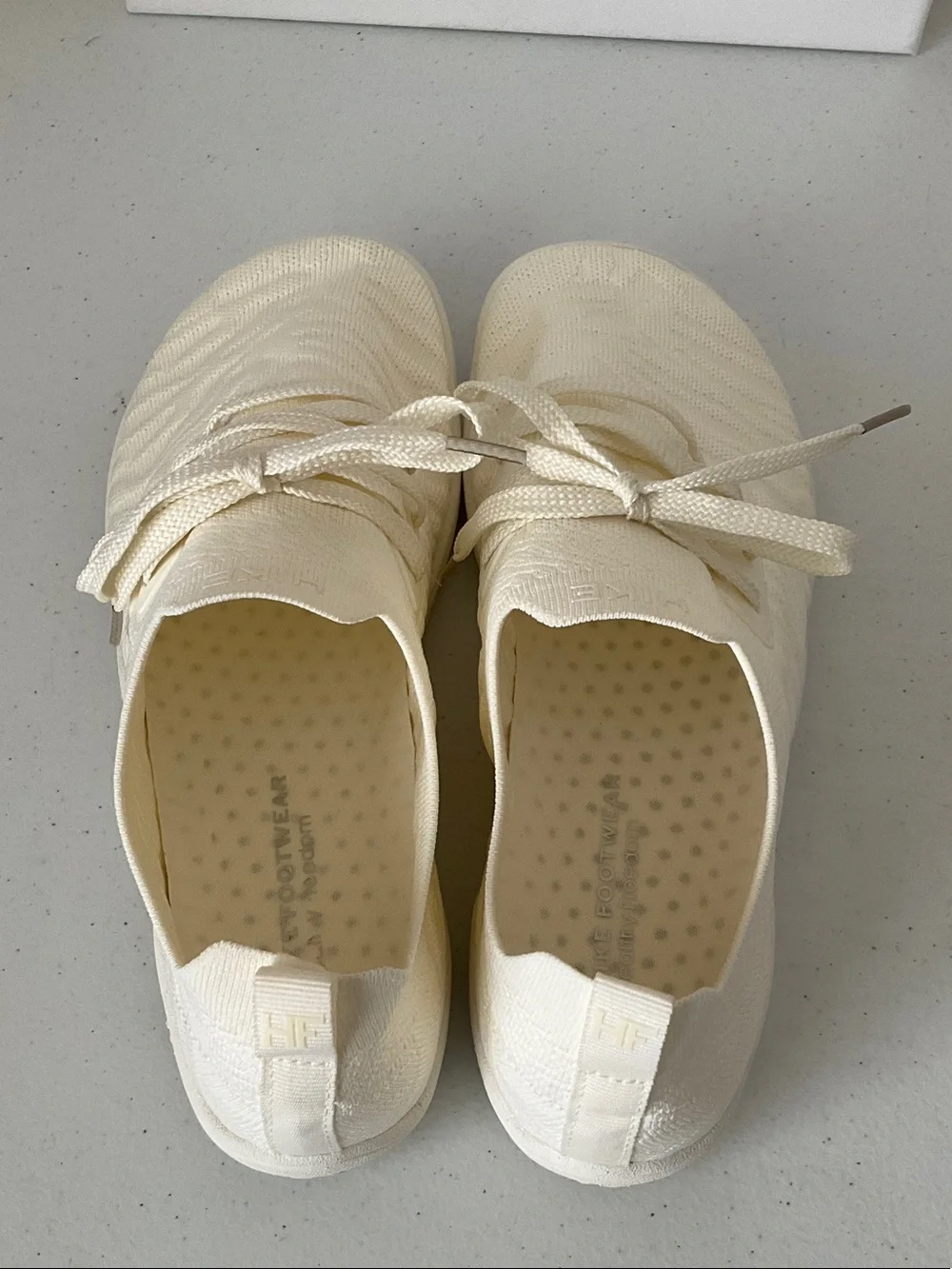 HIKE Cream Knit Lace-Up Women’s Sneakers(NWOT)Never Worn